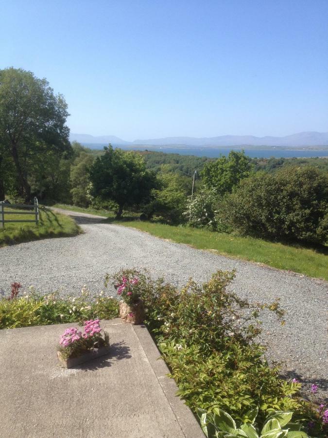 Roberts’ Cottage Westport Exterior foto